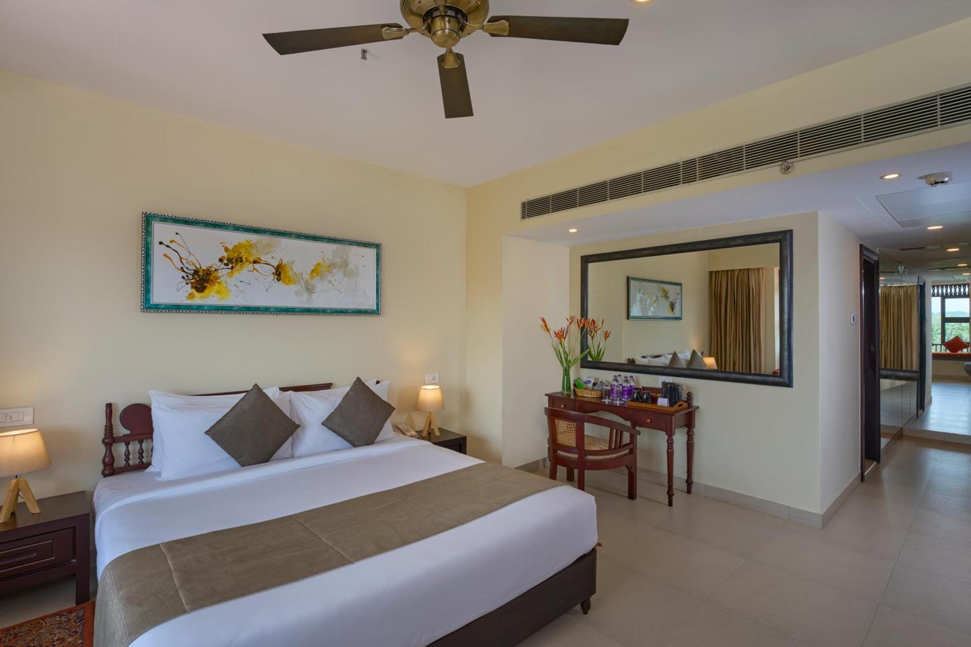 The Raviz Kadavu, Kozhikode Hotel Kültér fotó