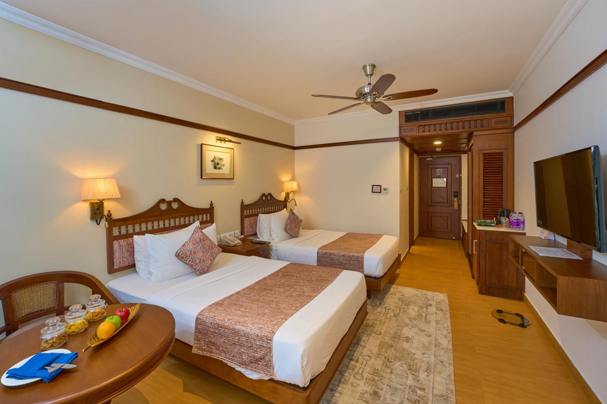 The Raviz Kadavu, Kozhikode Hotel Kültér fotó