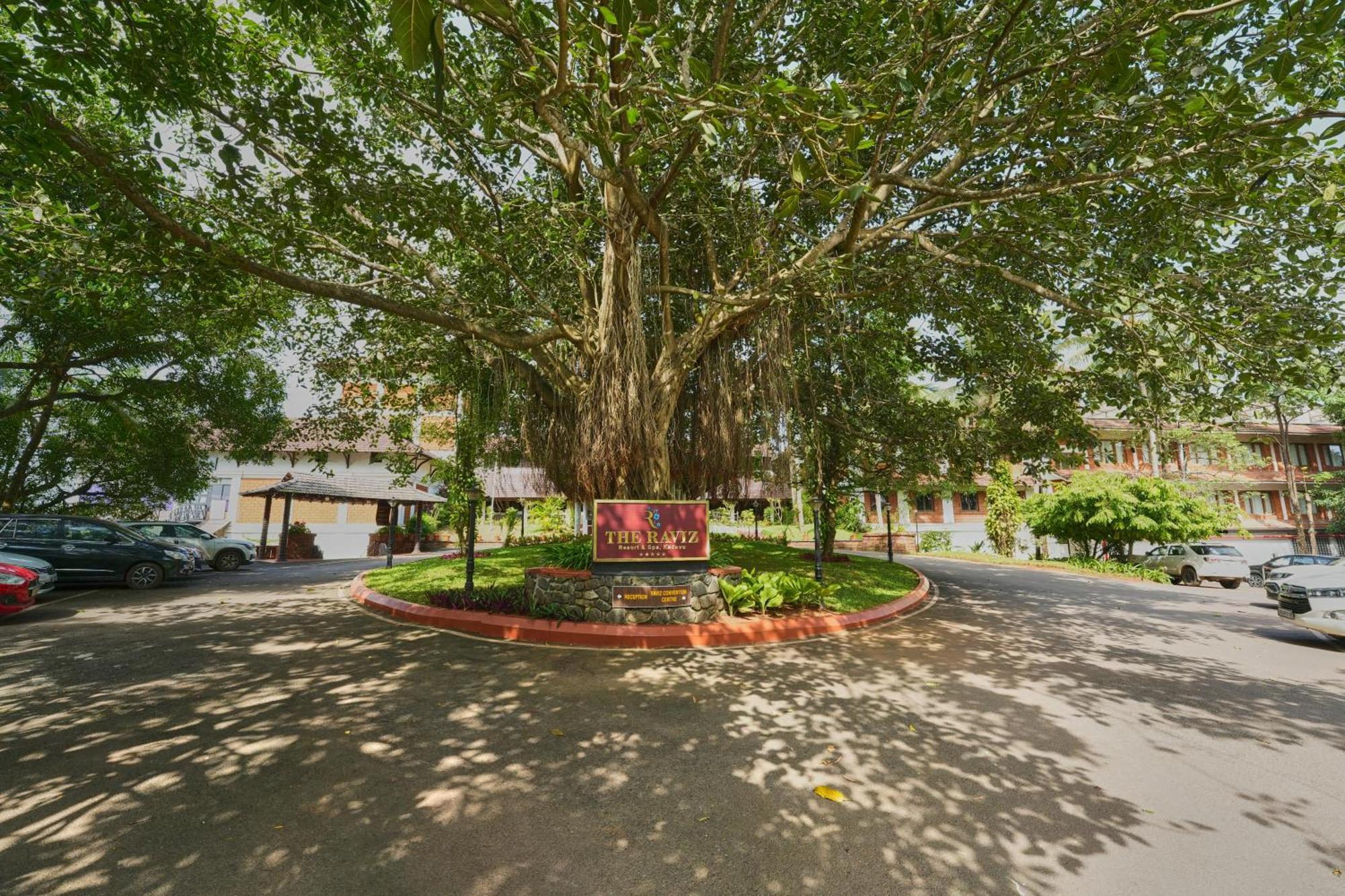 The Raviz Kadavu, Kozhikode Hotel Kültér fotó