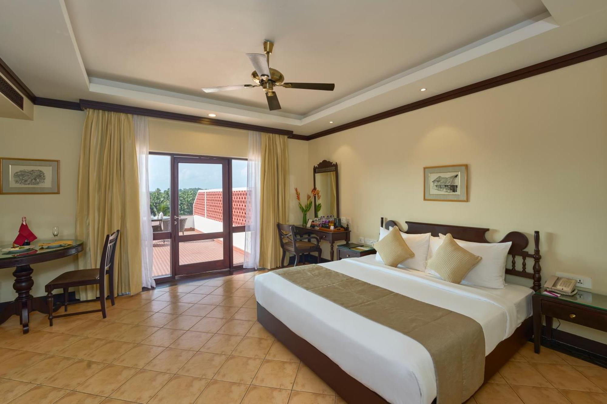 The Raviz Kadavu, Kozhikode Hotel Kültér fotó