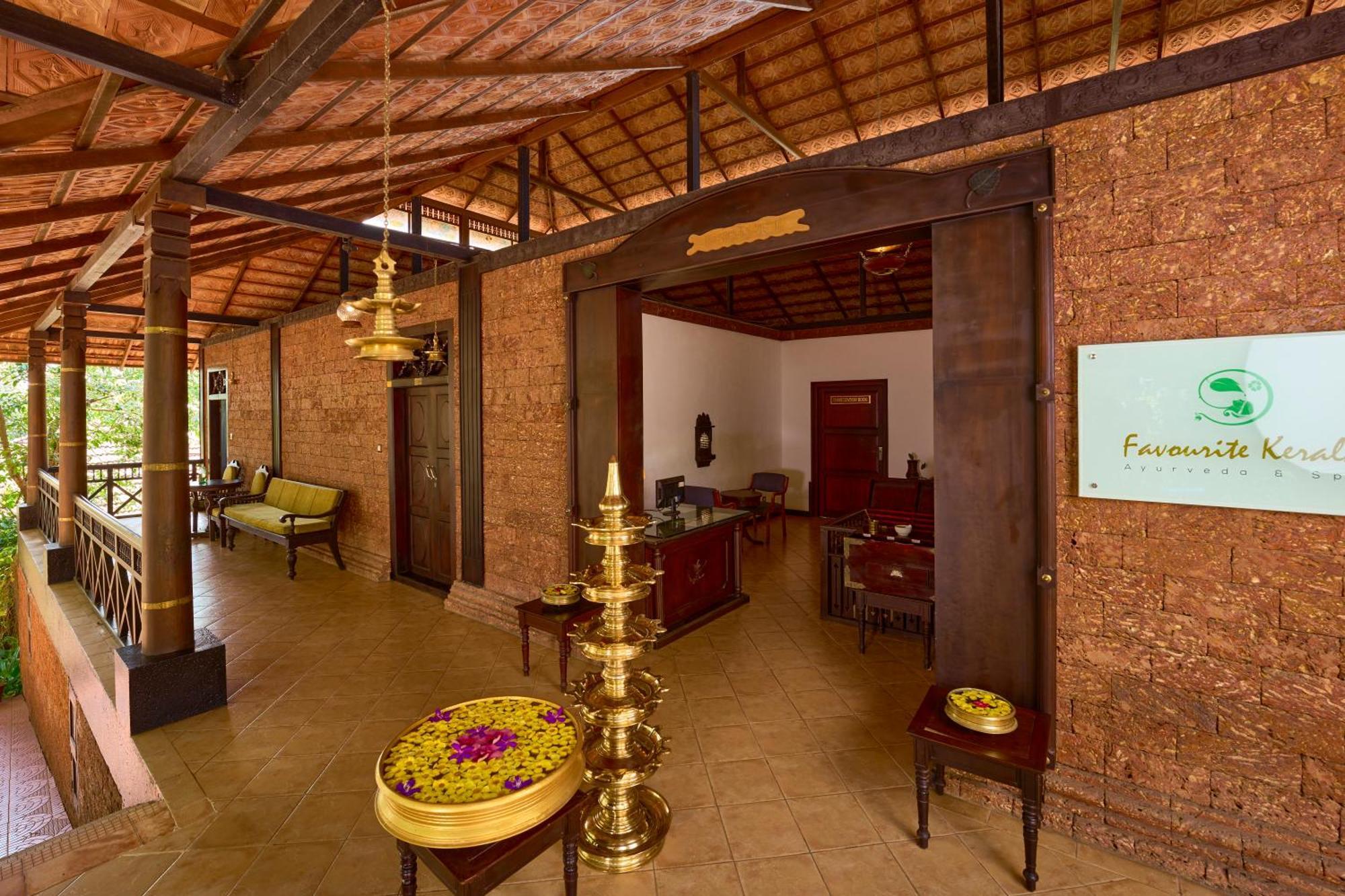 The Raviz Kadavu, Kozhikode Hotel Kültér fotó