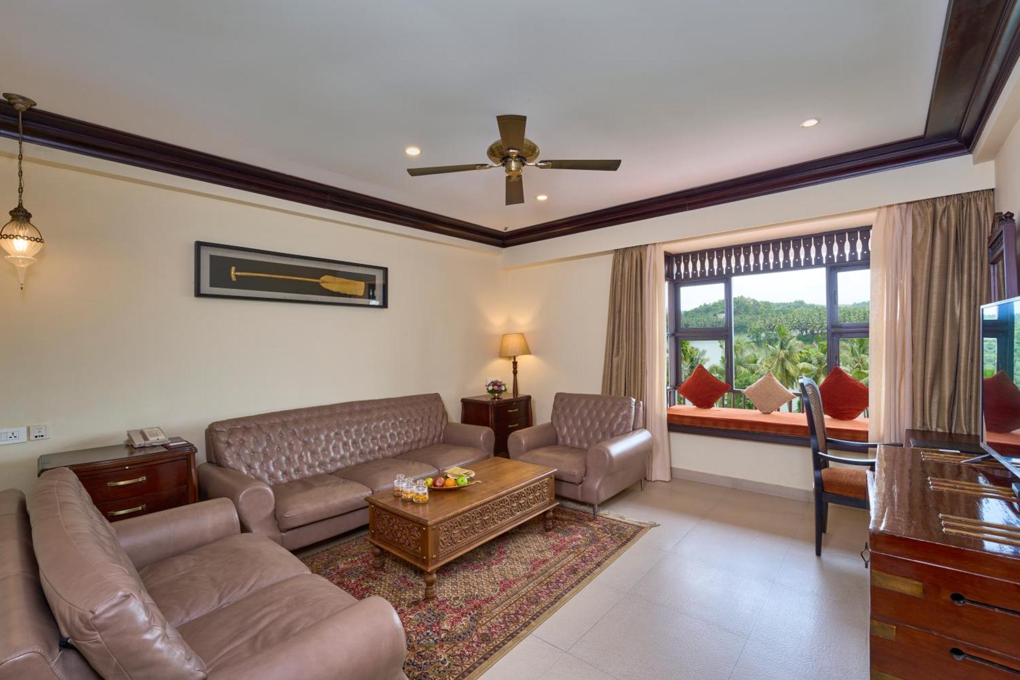The Raviz Kadavu, Kozhikode Hotel Kültér fotó