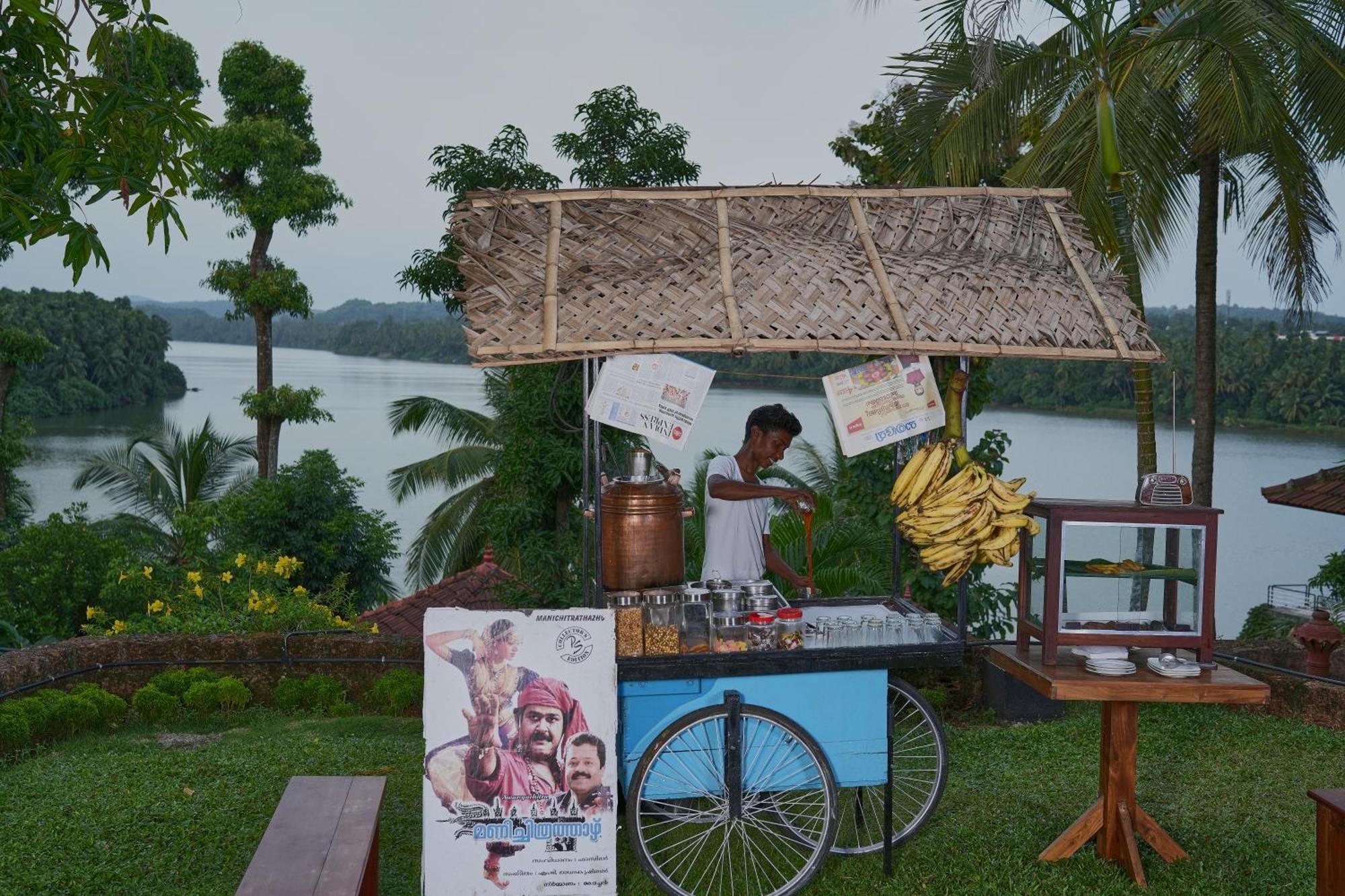 The Raviz Kadavu, Kozhikode Hotel Kültér fotó