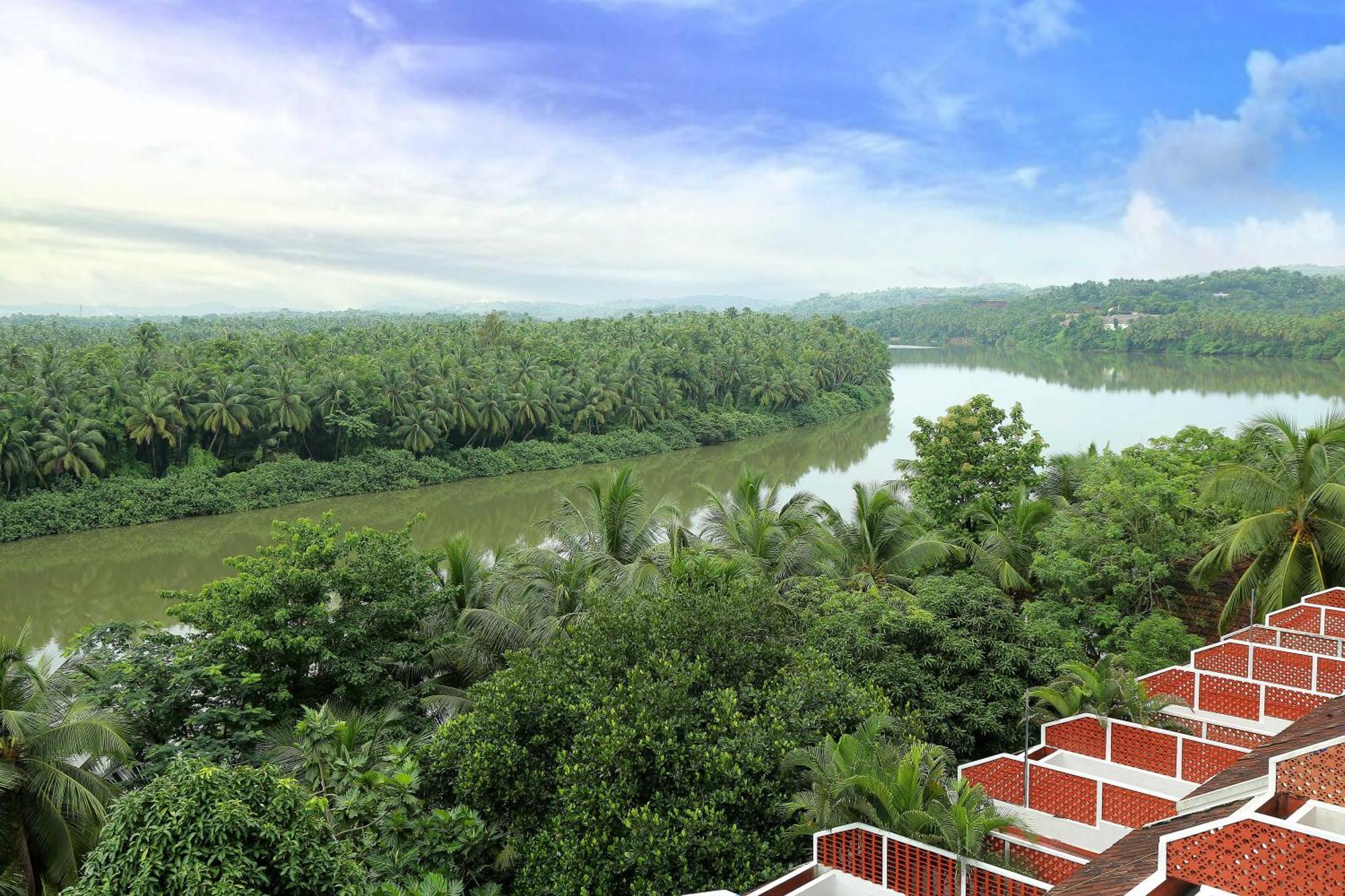 The Raviz Kadavu, Kozhikode Hotel Kültér fotó