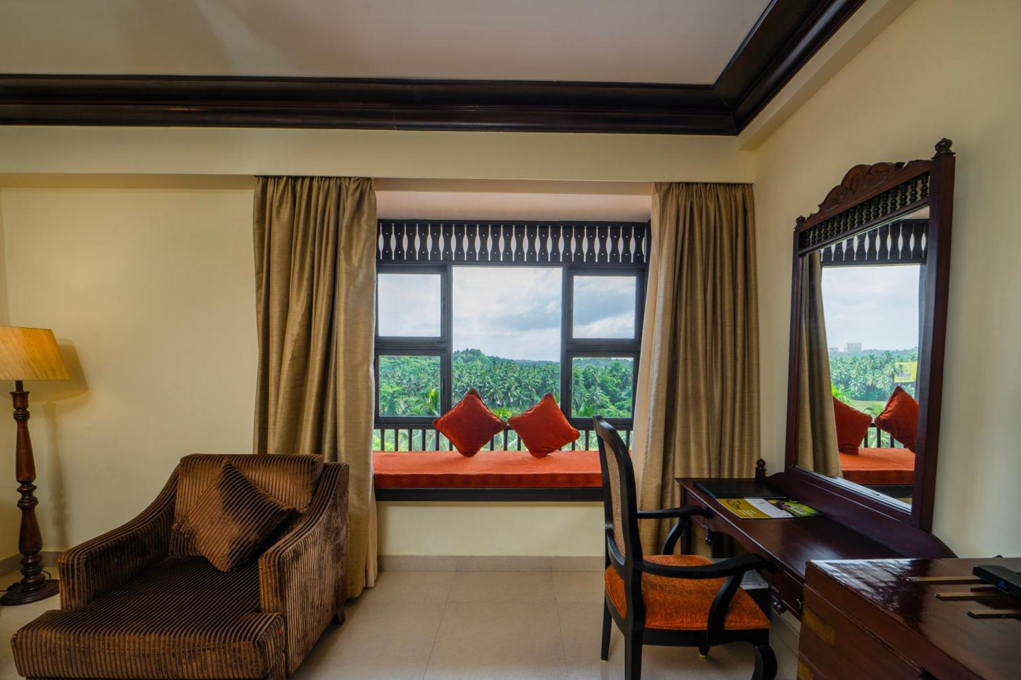 The Raviz Kadavu, Kozhikode Hotel Kültér fotó