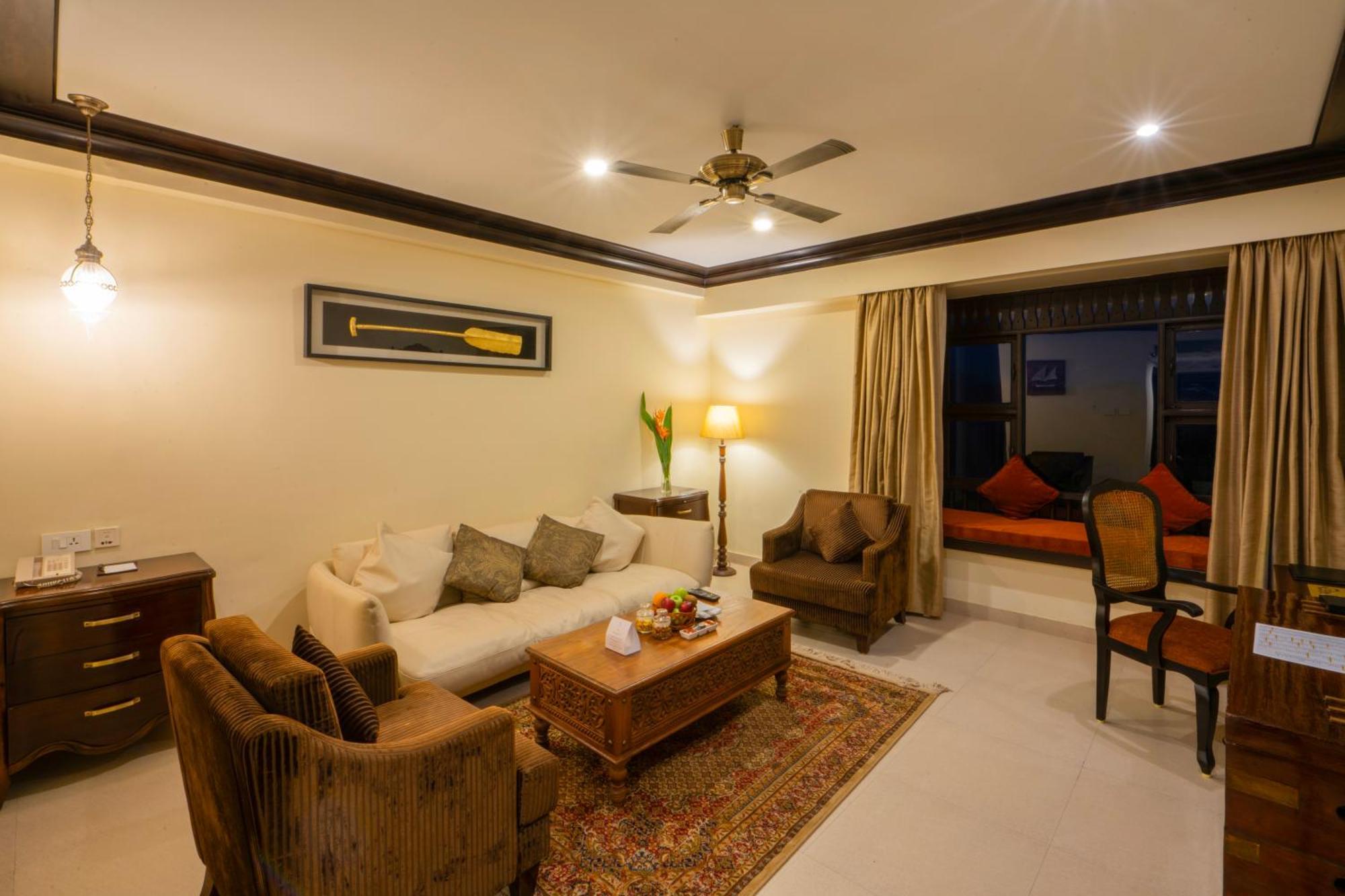 The Raviz Kadavu, Kozhikode Hotel Kültér fotó