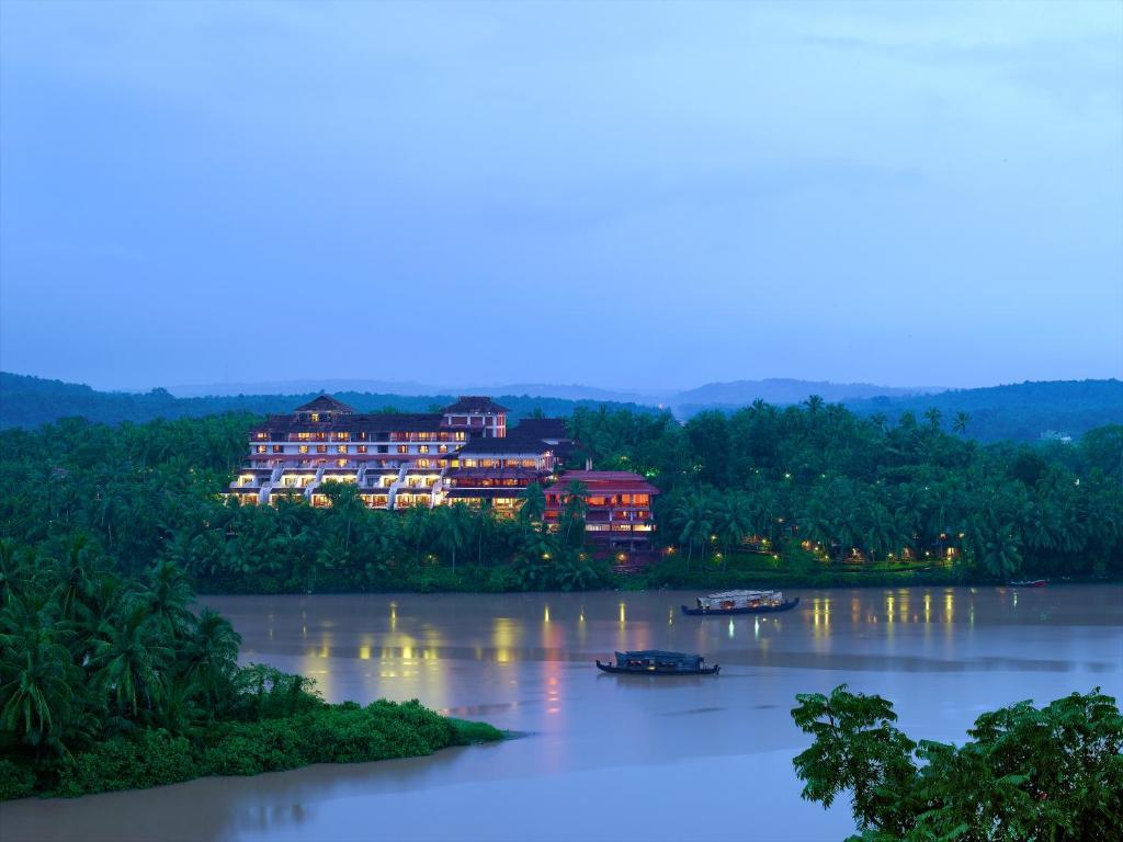 The Raviz Kadavu, Kozhikode Hotel Kültér fotó