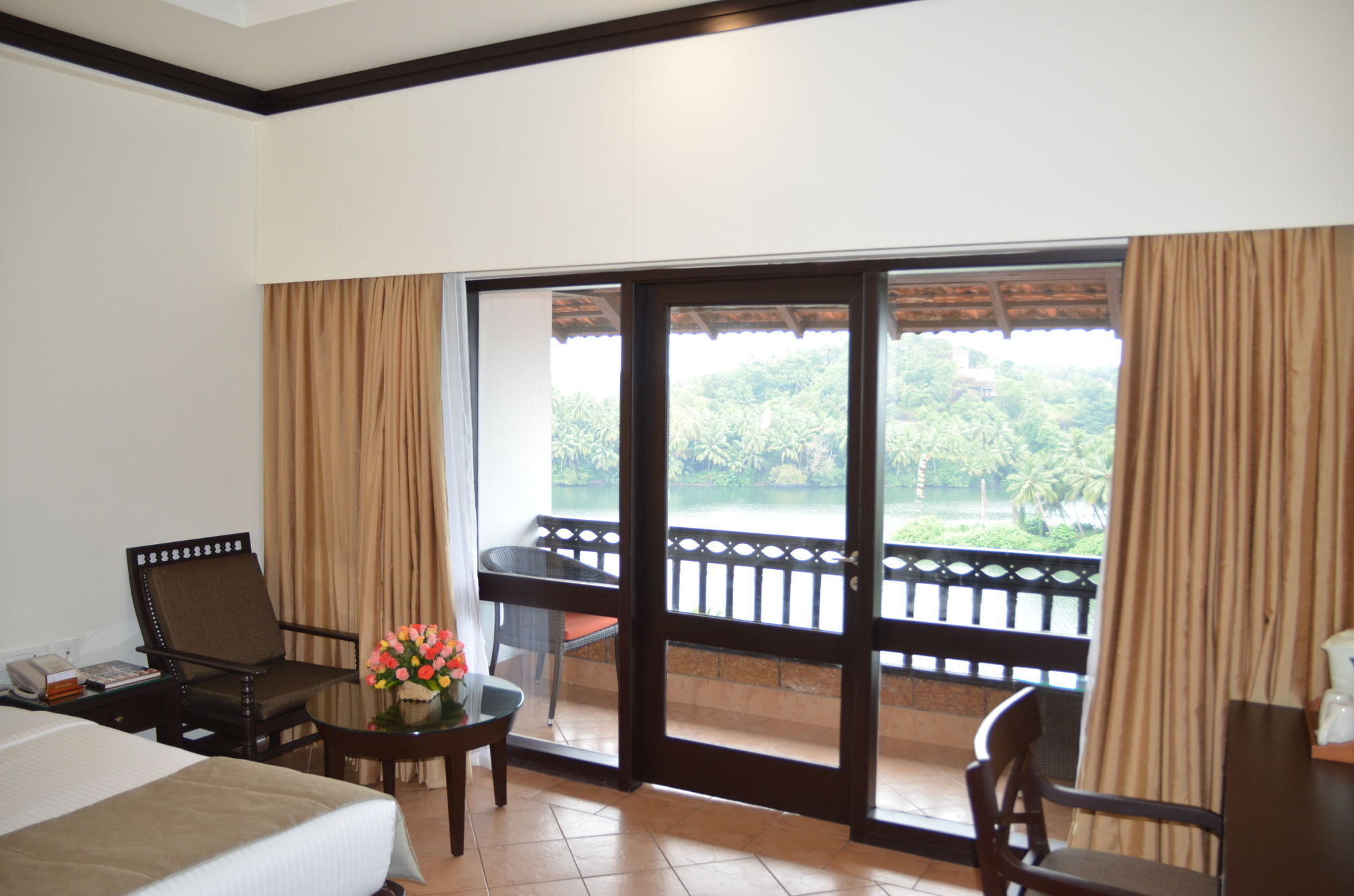 The Raviz Kadavu, Kozhikode Hotel Kültér fotó